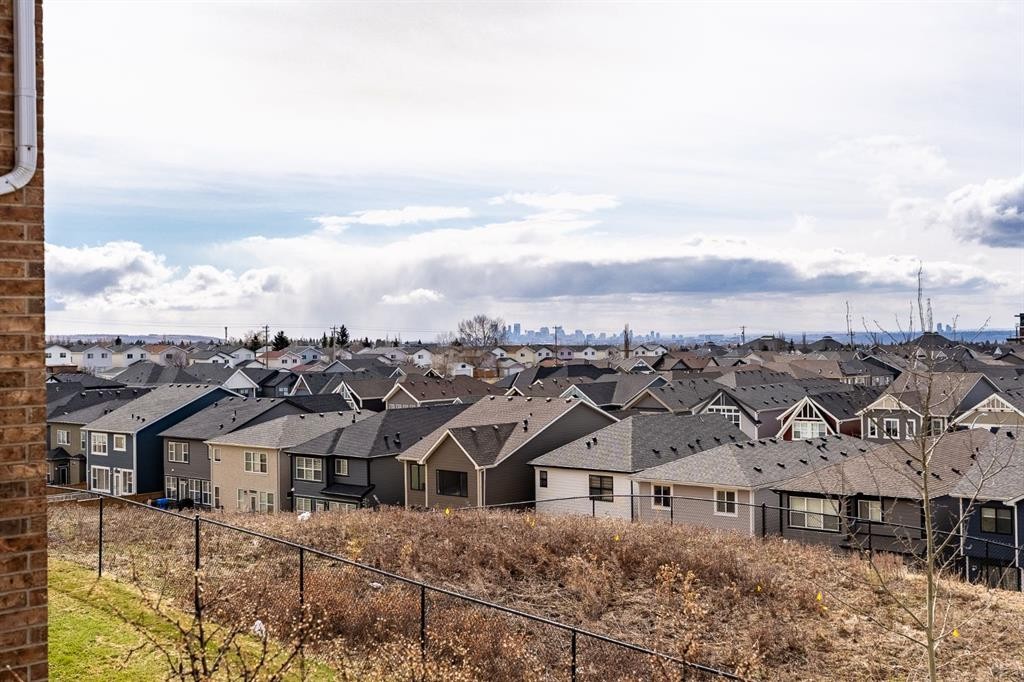 









950


Arbour Lake

Road Northwest, 1103,
Calgary,




AB
T3G 5B8

