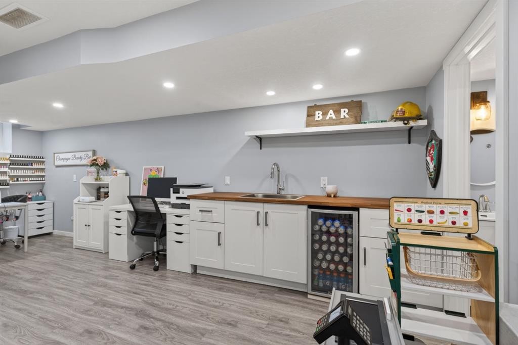 









75


Masters

Heights Southeast,
Calgary,




AB
T3M2M7

