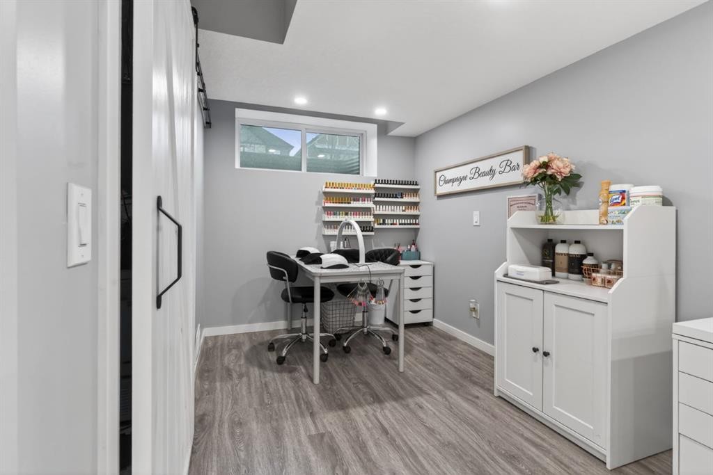 









75


Masters

Heights Southeast,
Calgary,




AB
T3M2M7

