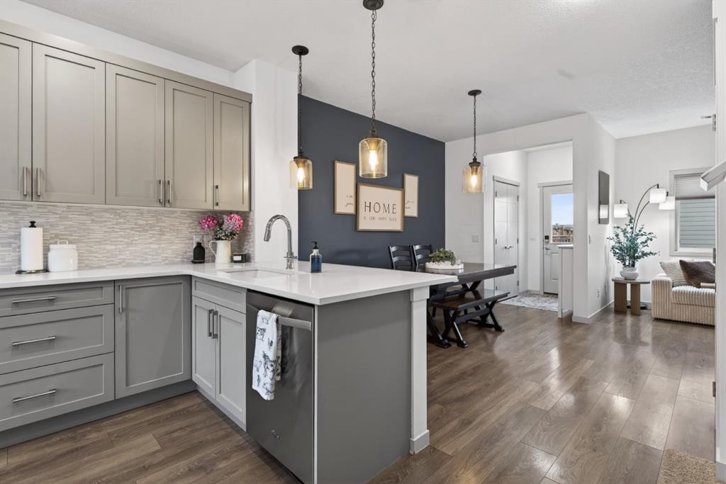 









75


Masters

Heights Southeast,
Calgary,




AB
T3M2M7

