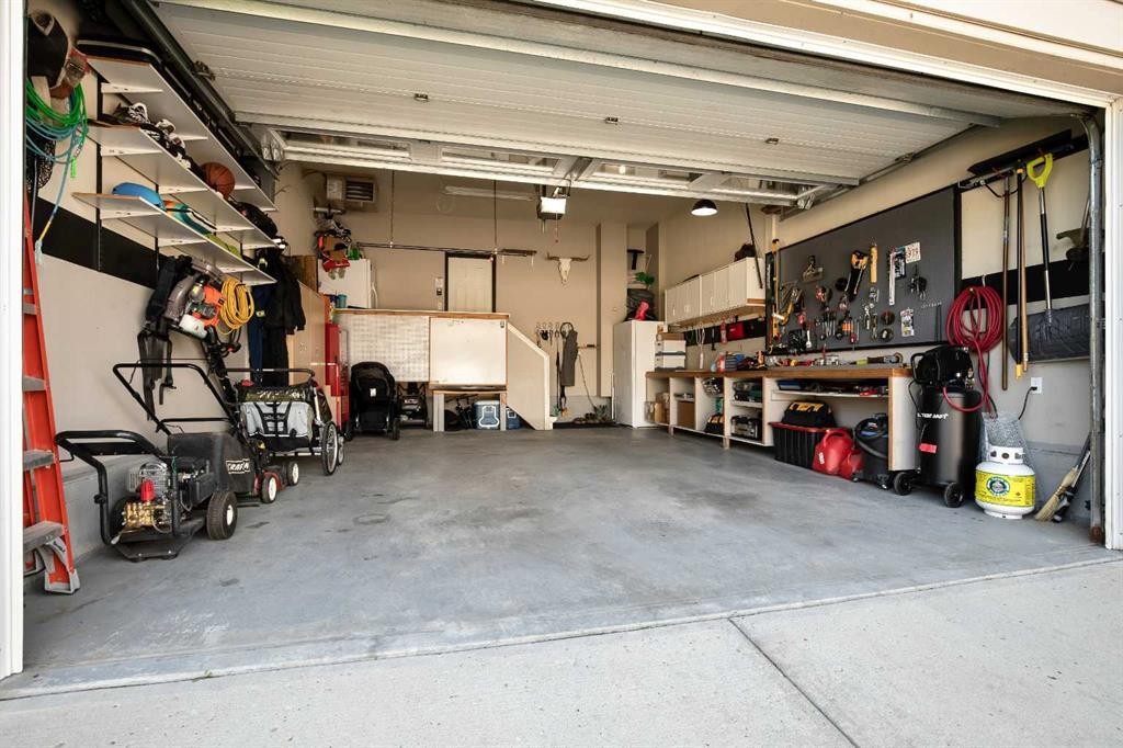 









29


Mahogany

View Southeast,
Calgary,




AB
T3M 0T3

