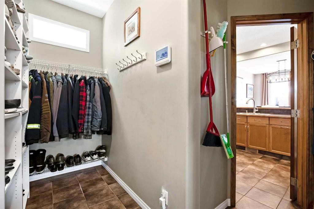 









29


Mahogany

View Southeast,
Calgary,




AB
T3M 0T3

