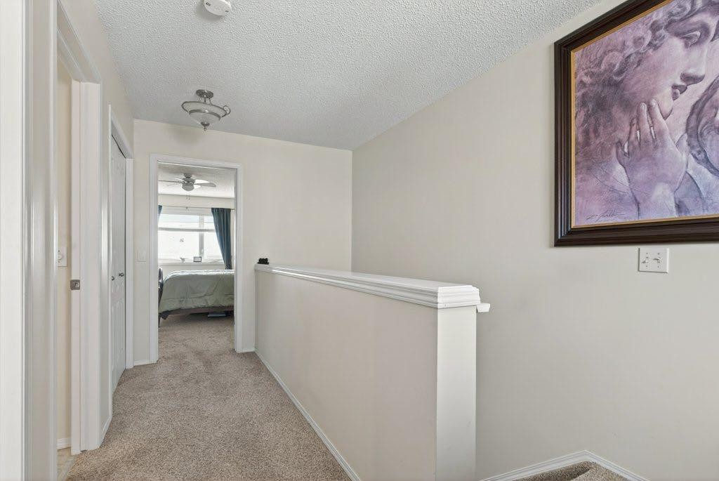 









92


Hamptons

Link Northwest,
Calgary,




AB
T3A 5V9

