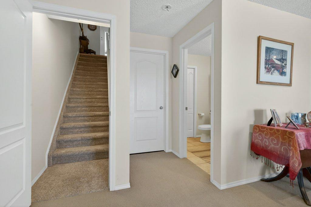 









92


Hamptons

Link Northwest,
Calgary,




AB
T3A 5V9

