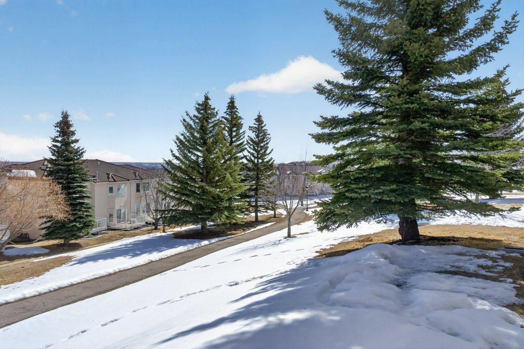 









92


Hamptons

Link Northwest,
Calgary,




AB
T3A 5V9

