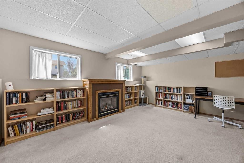









316


Coventry

Close Northeast,
Calgary,




AB
T3K 4C5

