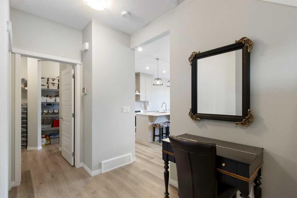 









32


Wolf Creek

Street Southeast,
Calgary,




AB
T2X4V2

