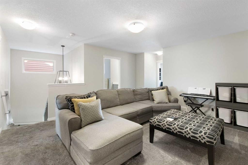 









32


Wolf Creek

Street Southeast,
Calgary,




AB
T2X4V2

