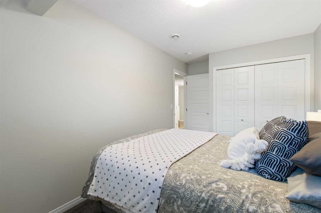 









32


Wolf Creek

Street Southeast,
Calgary,




AB
T2X4V2

