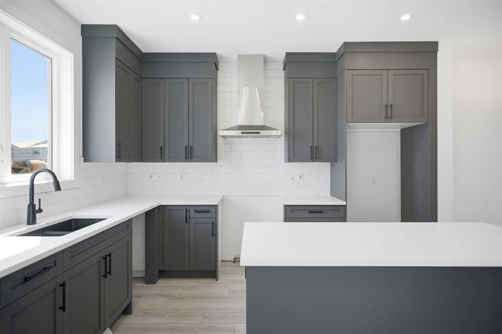









217


Bridgeport

Gate,
Chestermere,




AB
T1X 3E2

