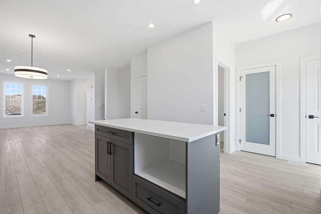 









217


Bridgeport

Gate,
Chestermere,




AB
T1X 3E2

