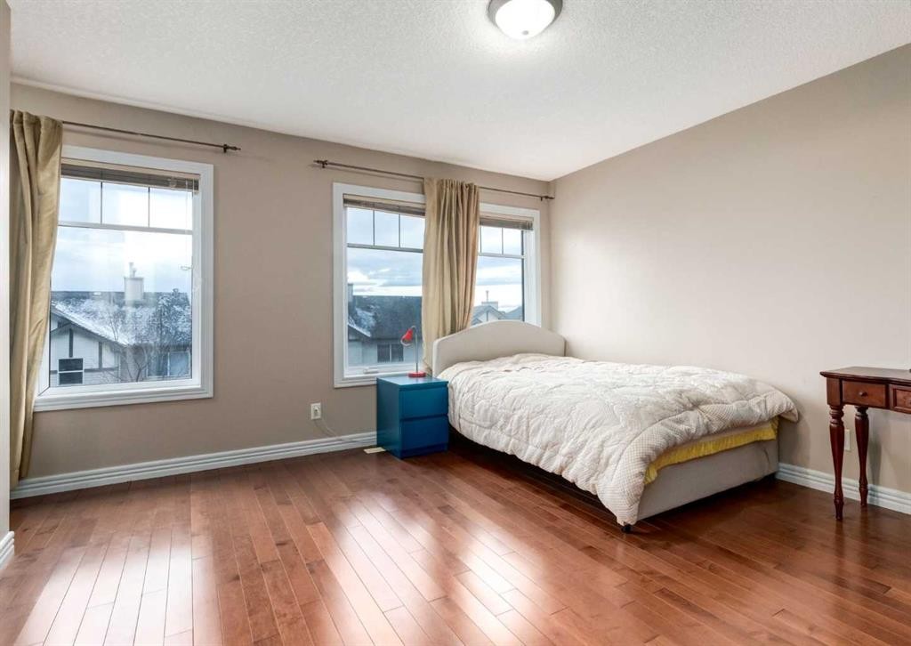 









12


Royal Oak

Lane Northwest,
Calgary,




AB
T3G 6B5

