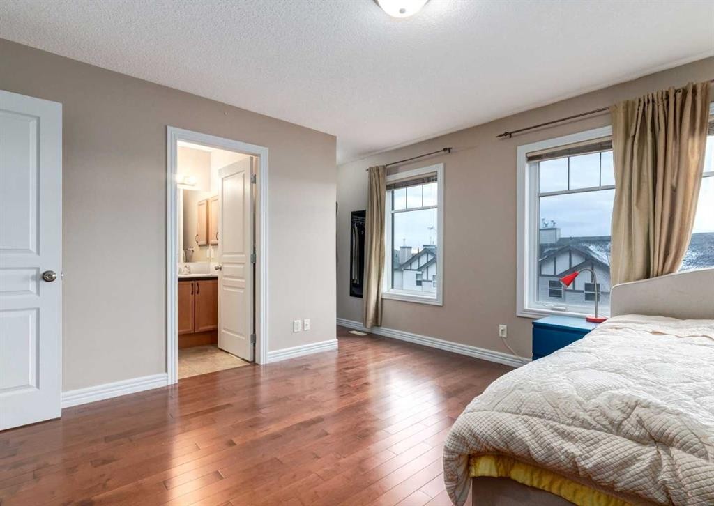 









12


Royal Oak

Lane Northwest,
Calgary,




AB
T3G 6B5

