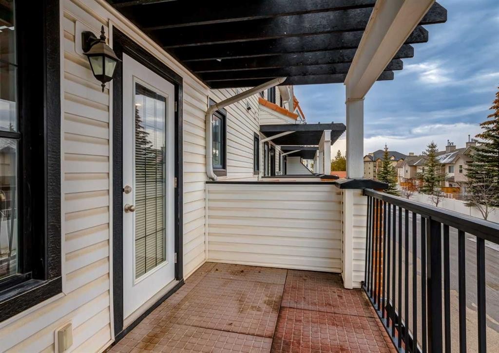 









12


Royal Oak

Lane Northwest,
Calgary,




AB
T3G 6B5

