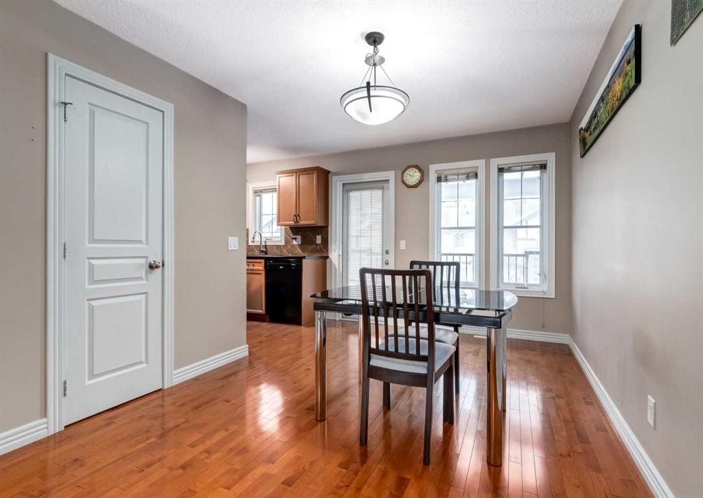 









12


Royal Oak

Lane Northwest,
Calgary,




AB
T3G 6B5

