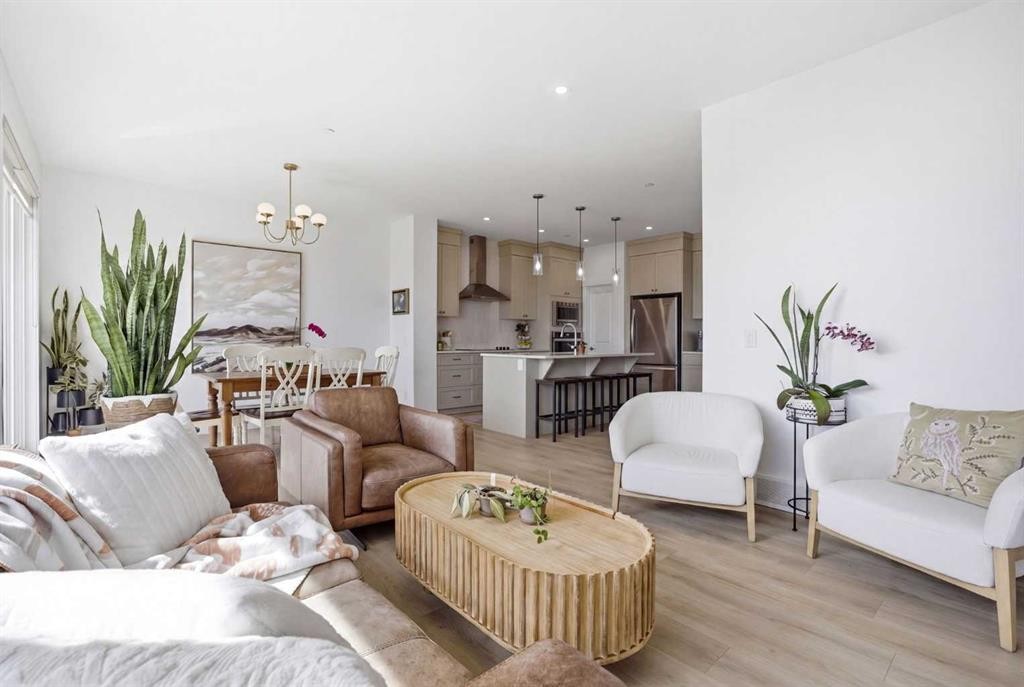 









360


Calhoun

Common Northeast,
Calgary,




AB
T3P 1T2

