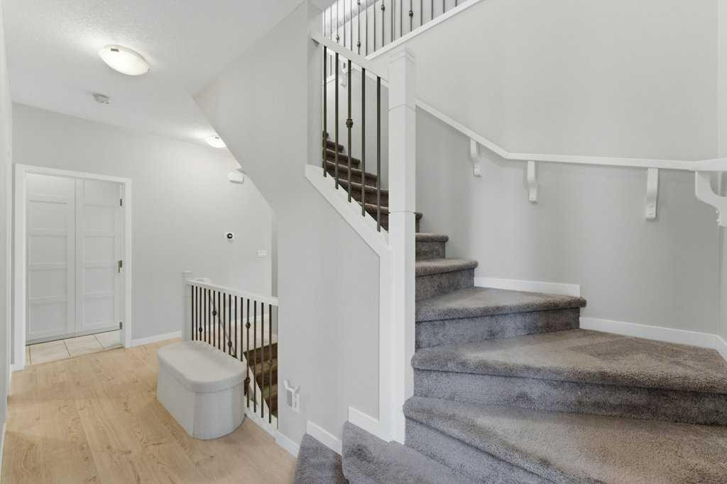 









34


Walgrove

Link Southeast,
Calgary,




AB
T2X 2H6

