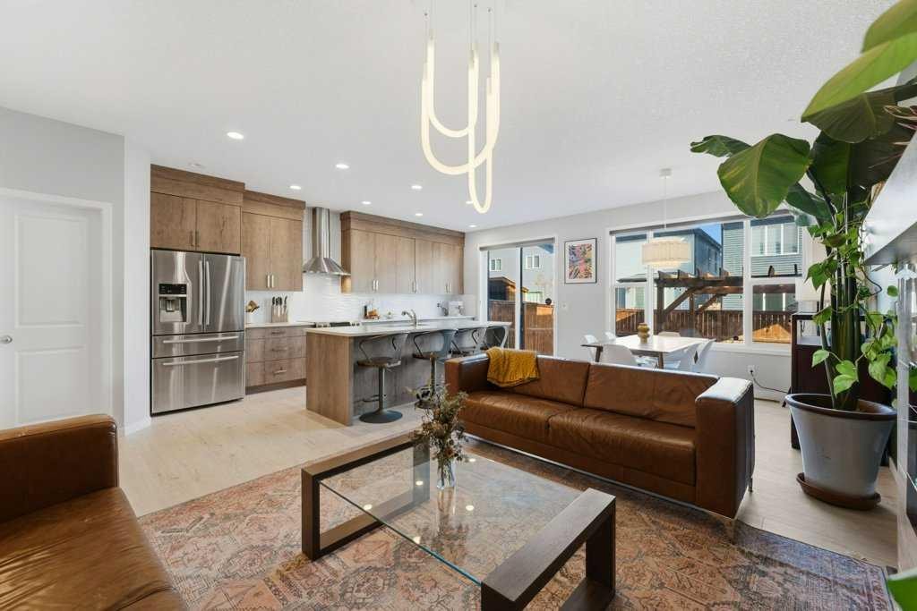 









34


Walgrove

Link Southeast,
Calgary,




AB
T2X 2H6

