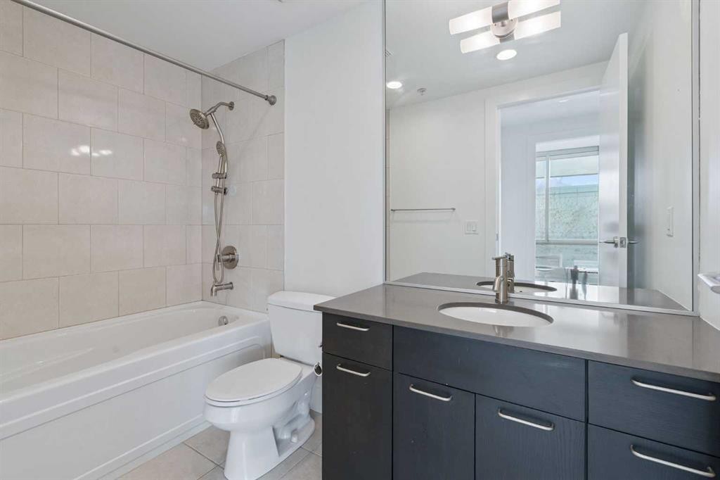 









433


11

Avenue Southeast, 503,
Calgary,




AB
T2G 0C7

