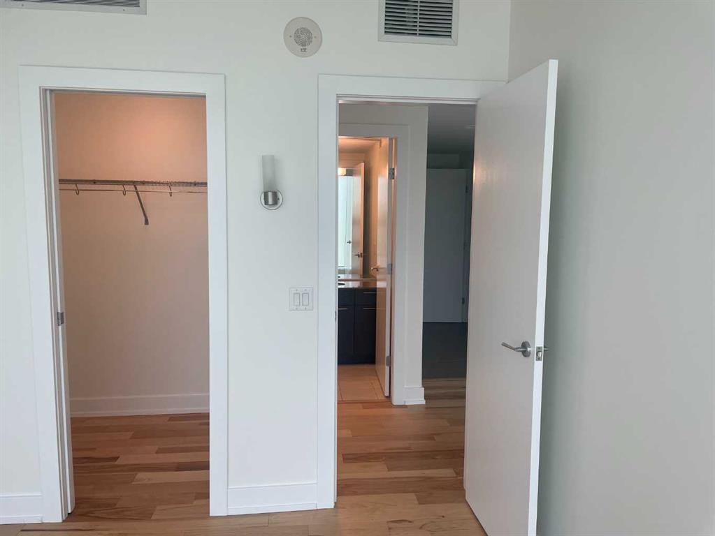 









433


11

Avenue Southeast, 503,
Calgary,




AB
T2G 0C7

