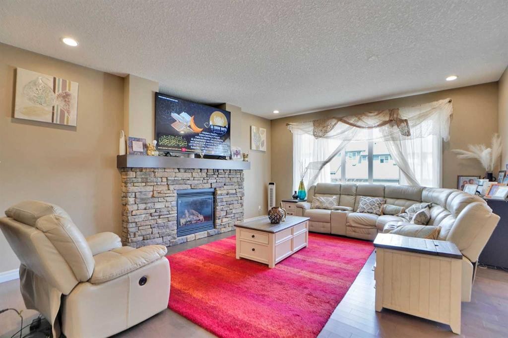 









46


Mahogany

Passage Southeast,
Calgary,




AB
T3M 2K5

