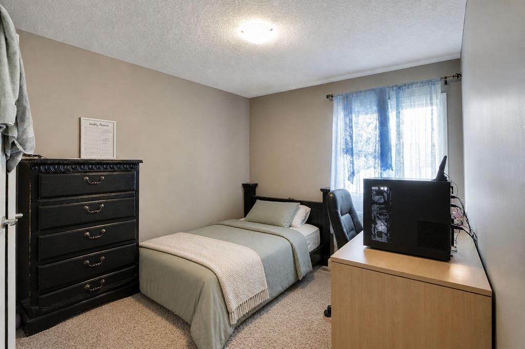 









46


Mahogany

Passage Southeast,
Calgary,




AB
T3M 2K5

