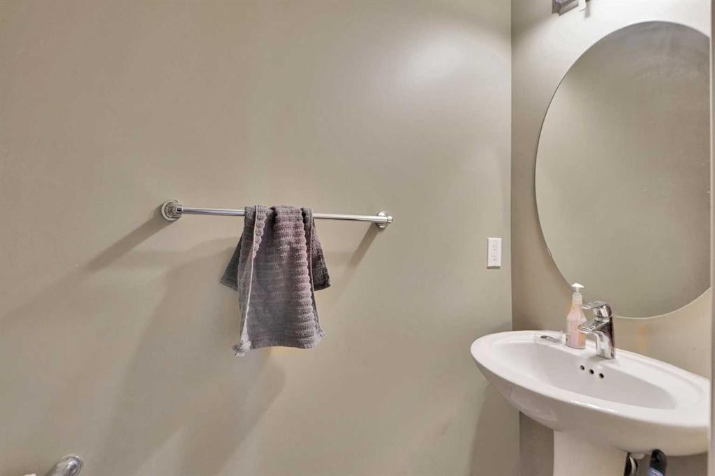 









46


Mahogany

Passage Southeast,
Calgary,




AB
T3M 2K5

