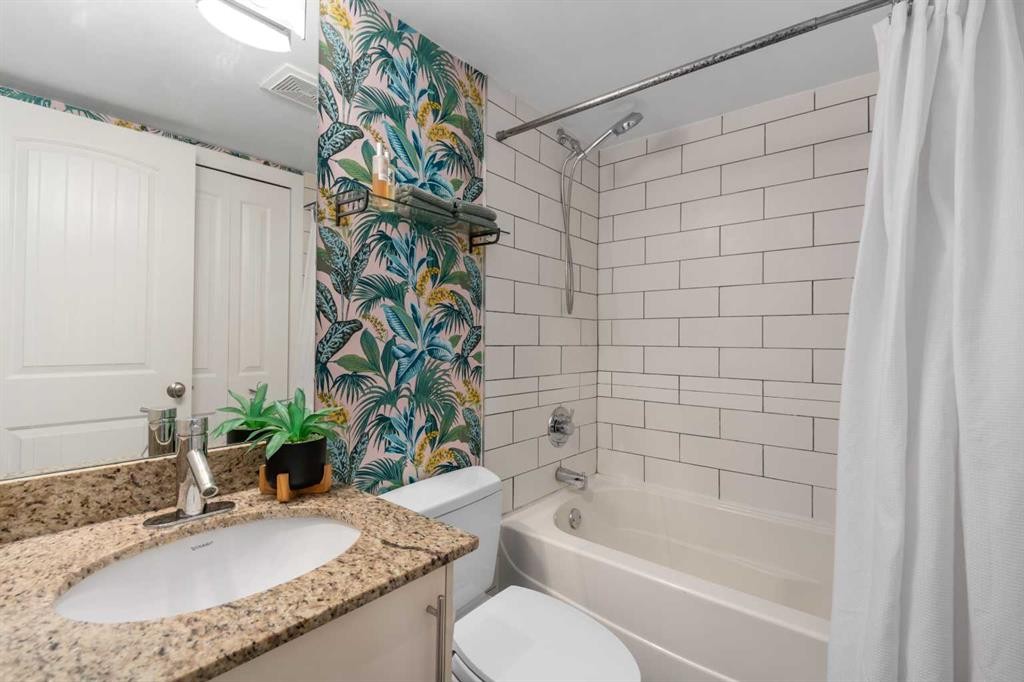 









824


4

Avenue Northwest, 304,
Calgary,




AB
T2N 0M8

