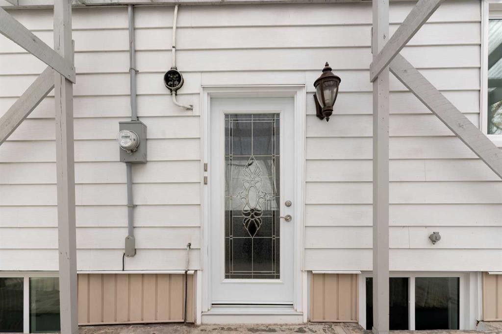 









121


Mountain

Street,
Cochrane,




AB
T4C 1Z5

