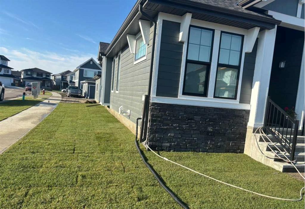 









568


Grayling

Bend,
Rural Rocky View County,




AB
T3Z 0H6

