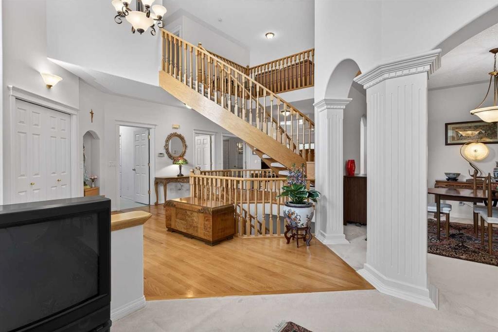 









307


Hampstead

Way Northwest,
Calgary,




AB
T3A 6E6

