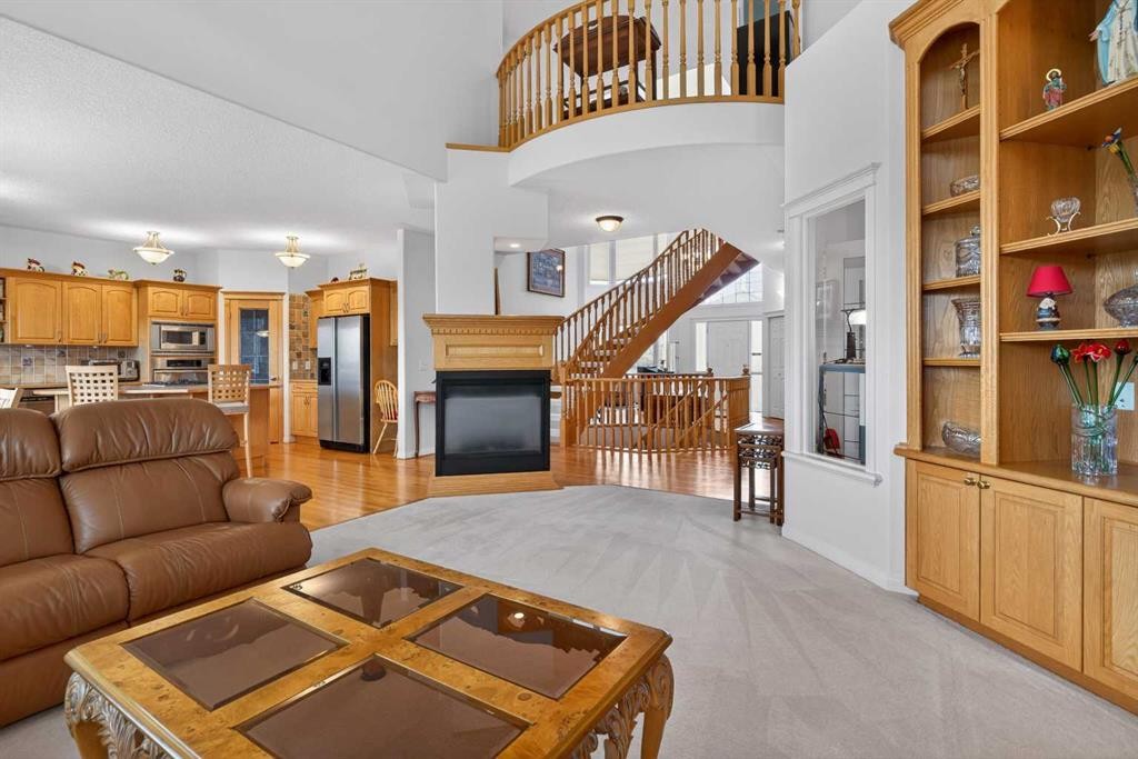 









307


Hampstead

Way Northwest,
Calgary,




AB
T3A 6E6

