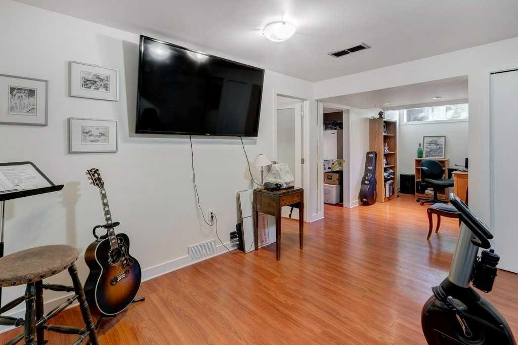 









30 & 32


New

Street Southeast,
Calgary,




AB
T2G 3X9

