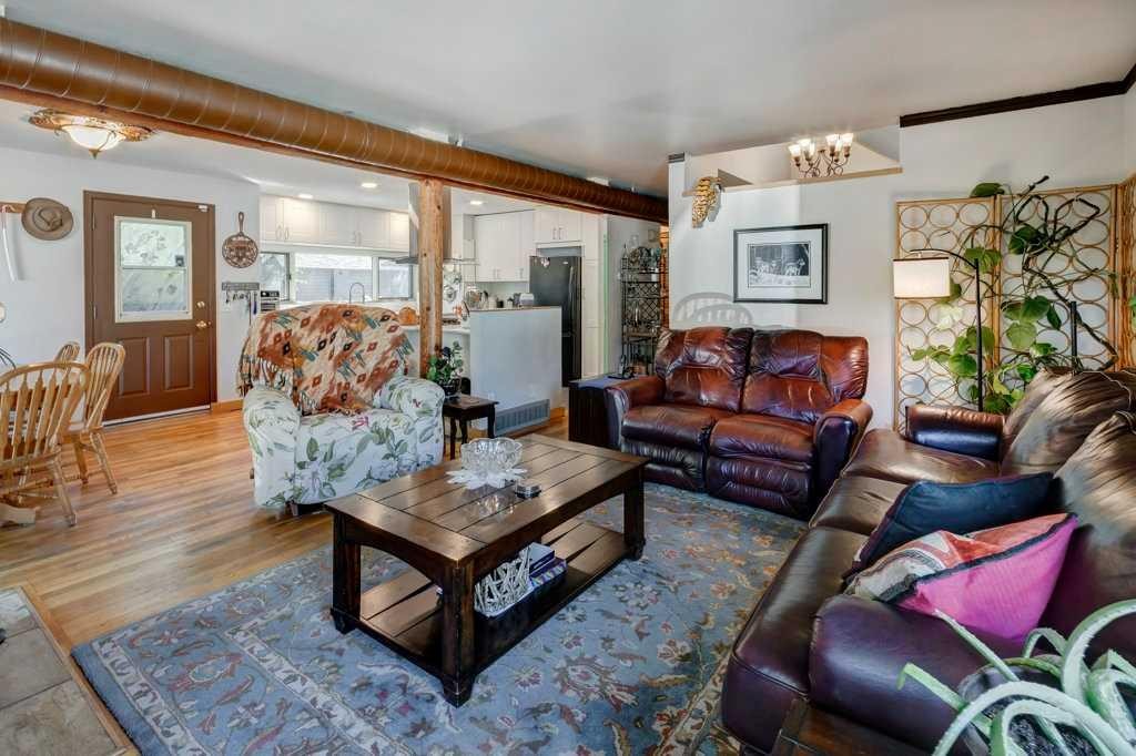 









30 & 32


New

Street Southeast,
Calgary,




AB
T2G 3X9

