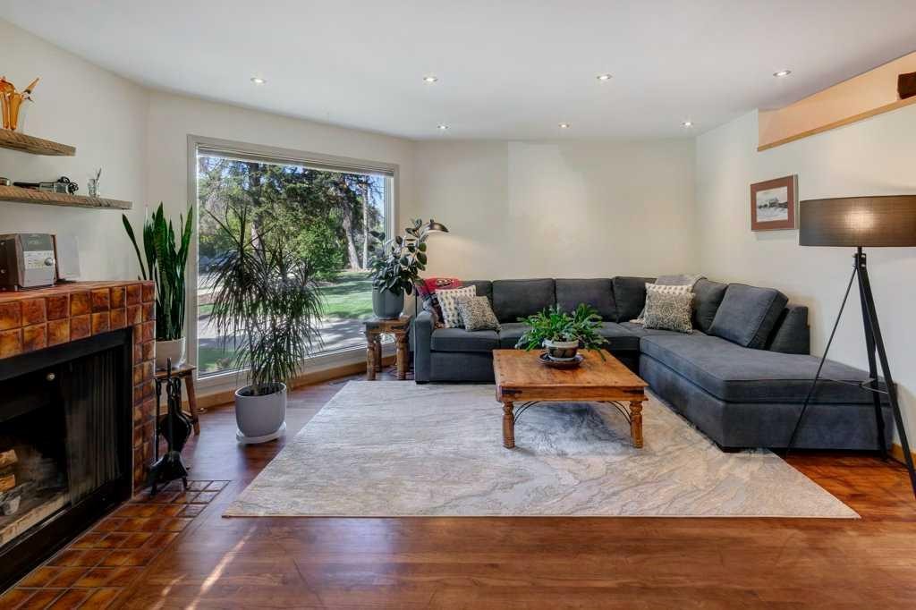 









30 & 32


New

Street Southeast,
Calgary,




AB
T2G 3X9

