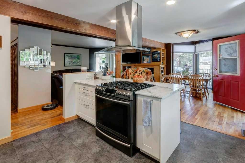 









30 & 32


New

Street Southeast,
Calgary,




AB
T2G 3X9

