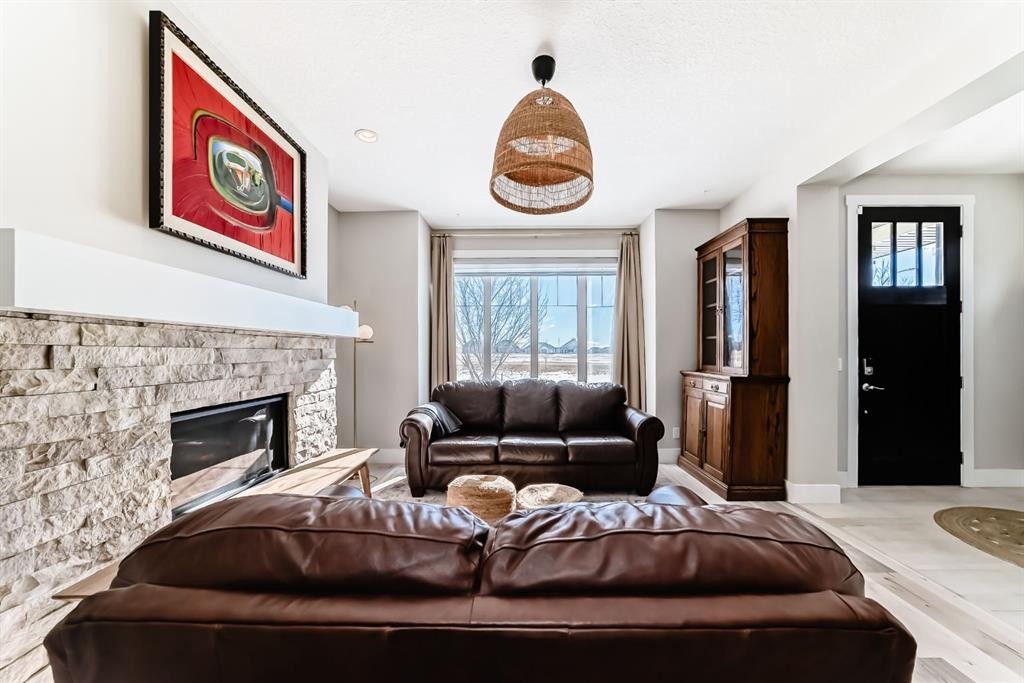 









68


Mahogany

Gardens Southeast,
Calgary,




AB
T3M 2S2

