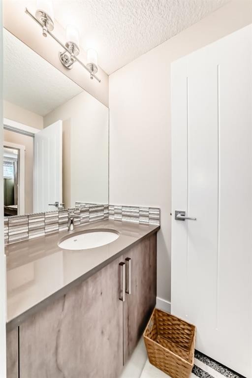 









68


Mahogany

Gardens Southeast,
Calgary,




AB
T3M 2S2

