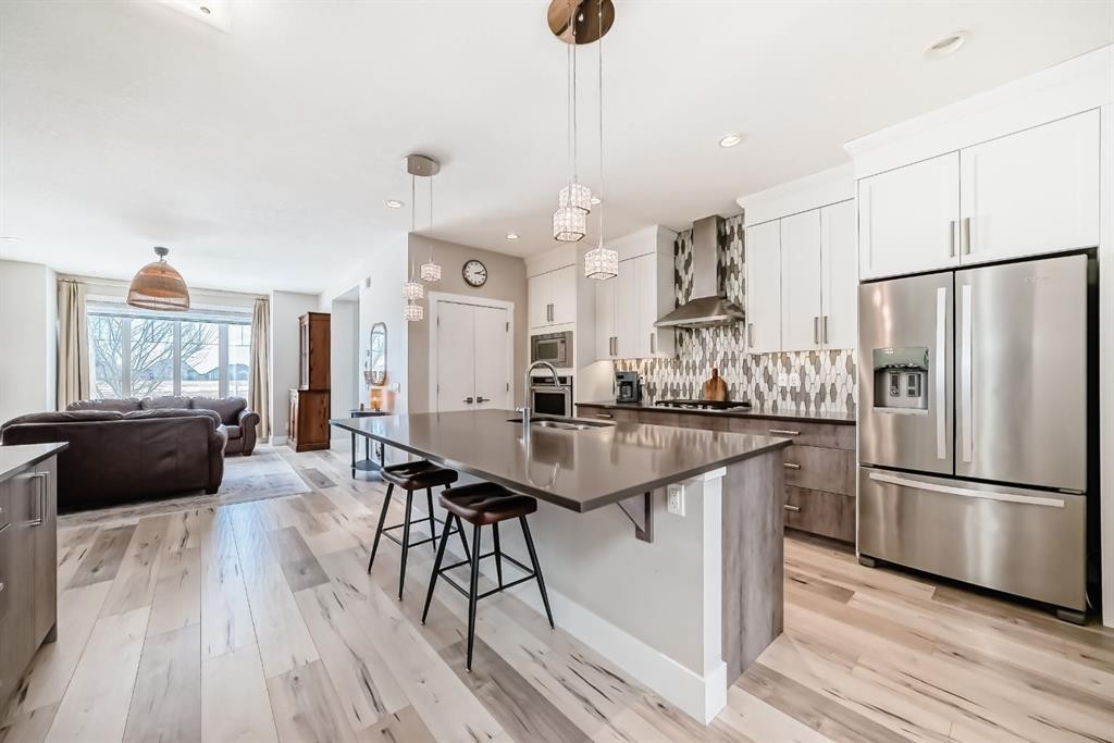 









68


Mahogany

Gardens Southeast,
Calgary,




AB
T3M 2S2

