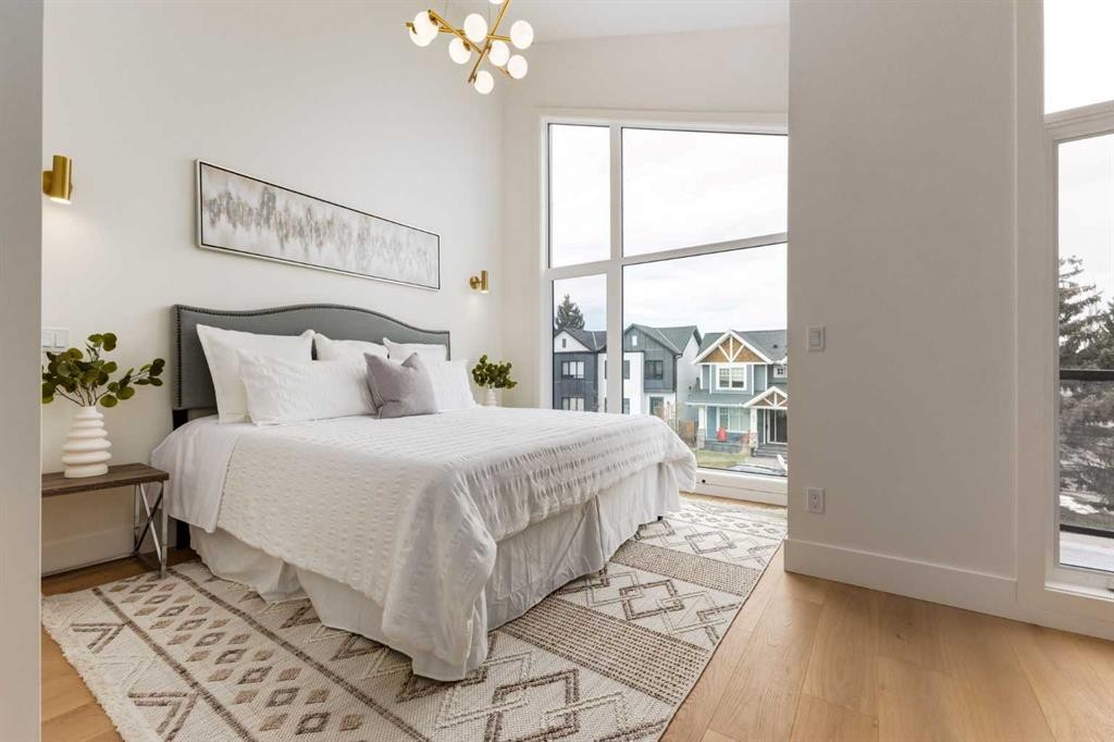 









631


28

Avenue Northwest,
Calgary,




AB
T2M2L2

