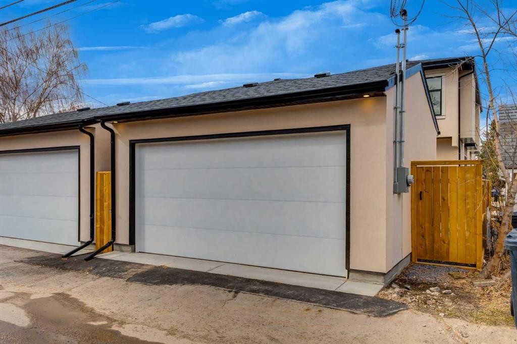 









631


28

Avenue Northwest,
Calgary,




AB
T2M2L2

