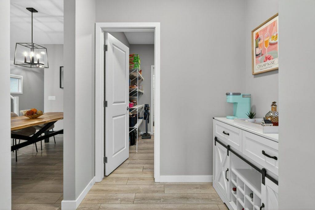 









665


Creekmill

Court Southwest,
Airdrie,




AB
T4B 5J8

