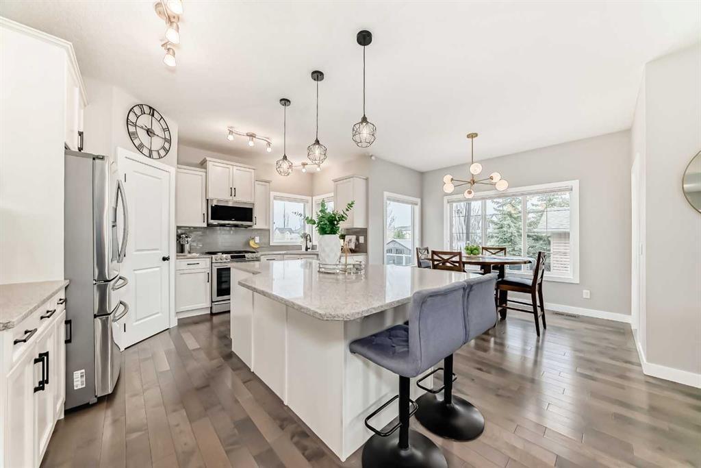 









2201


Bayside

Circle Southwest,
Airdrie,




AB
T4B 0V6

