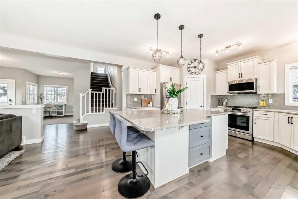 









2201


Bayside

Circle Southwest,
Airdrie,




AB
T4B 0V6

