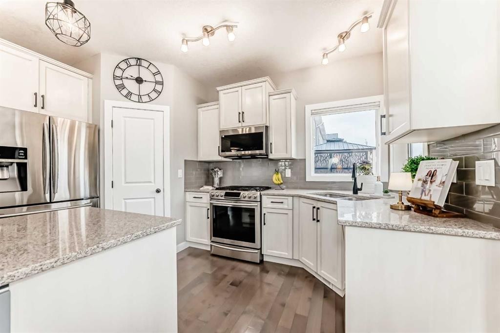 









2201


Bayside

Circle Southwest,
Airdrie,




AB
T4B 0V6

