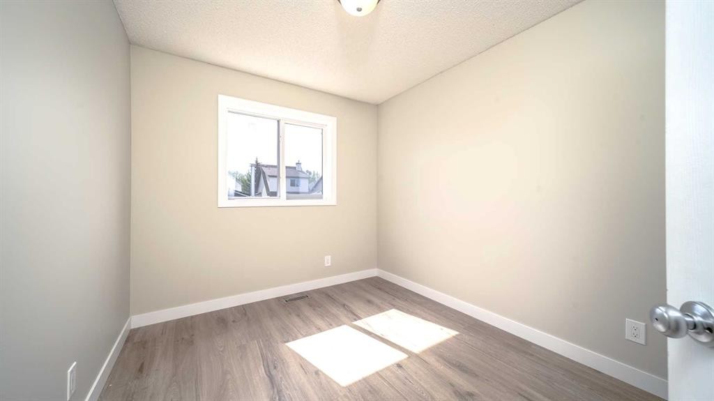 









367


Copperfield

Heights Southeast,
Calgary,




AB
T2Z 4R3

