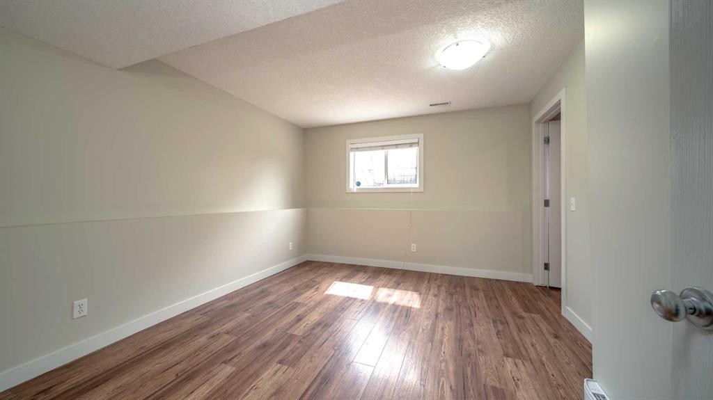 









367


Copperfield

Heights Southeast,
Calgary,




AB
T2Z 4R3

