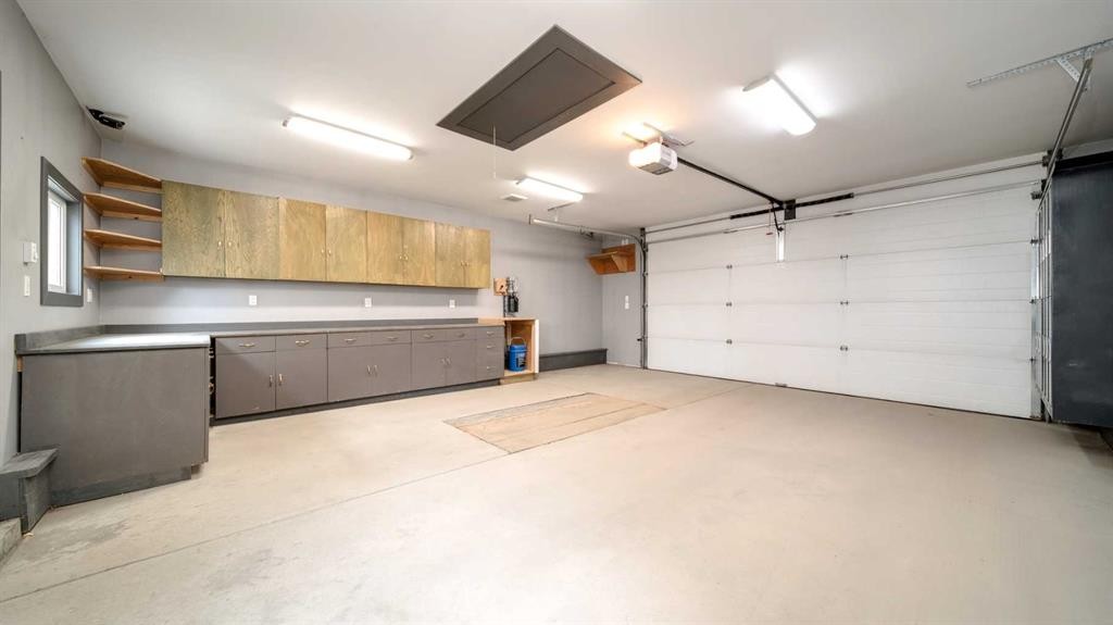 









367


Copperfield

Heights Southeast,
Calgary,




AB
T2Z 4R3


