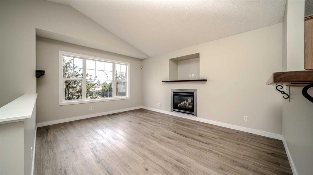 









367


Copperfield

Heights Southeast,
Calgary,




AB
T2Z 4R3

