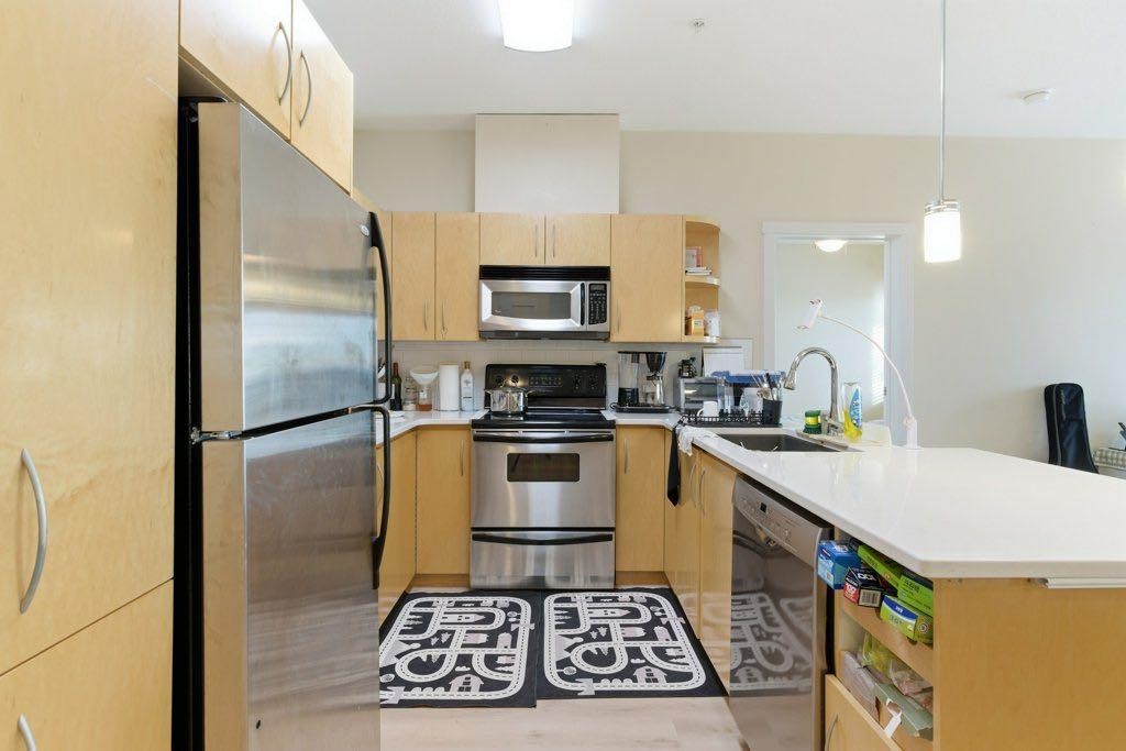 









69


Springborough

Court Southwest, 210,
Calgary,




AB
T3H 5V5

